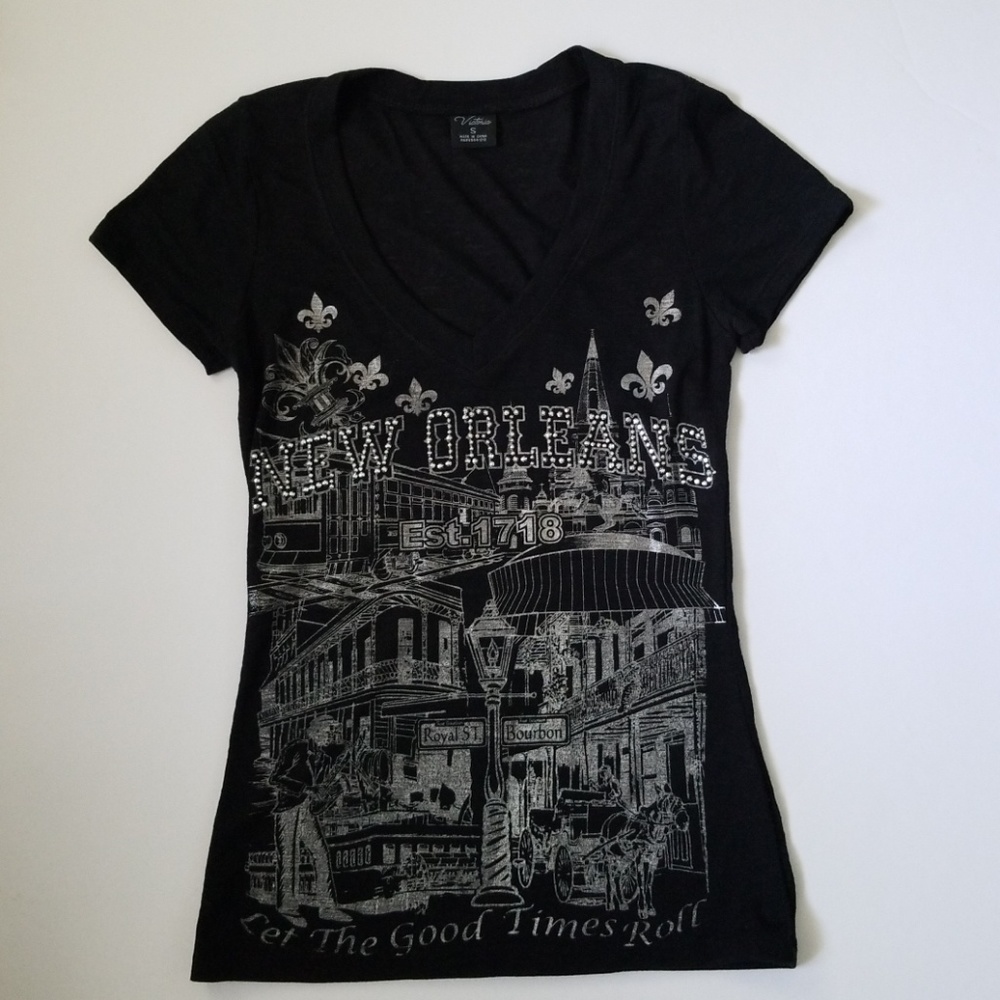 Bedazzled New Orleans Tourist Tee - Black Small S